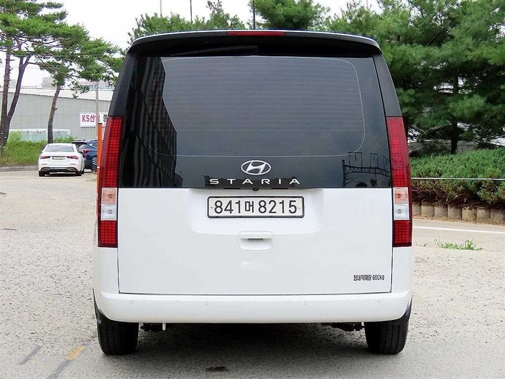 현대 스타리아 2WD 디젤 카고 스마트 5인승 이미지 4