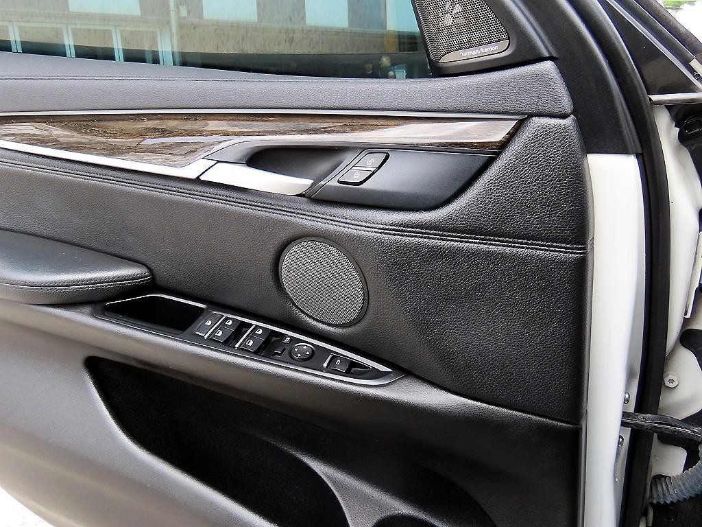 BMW X6 X6 (F16) xDrive 40d 이미지 12