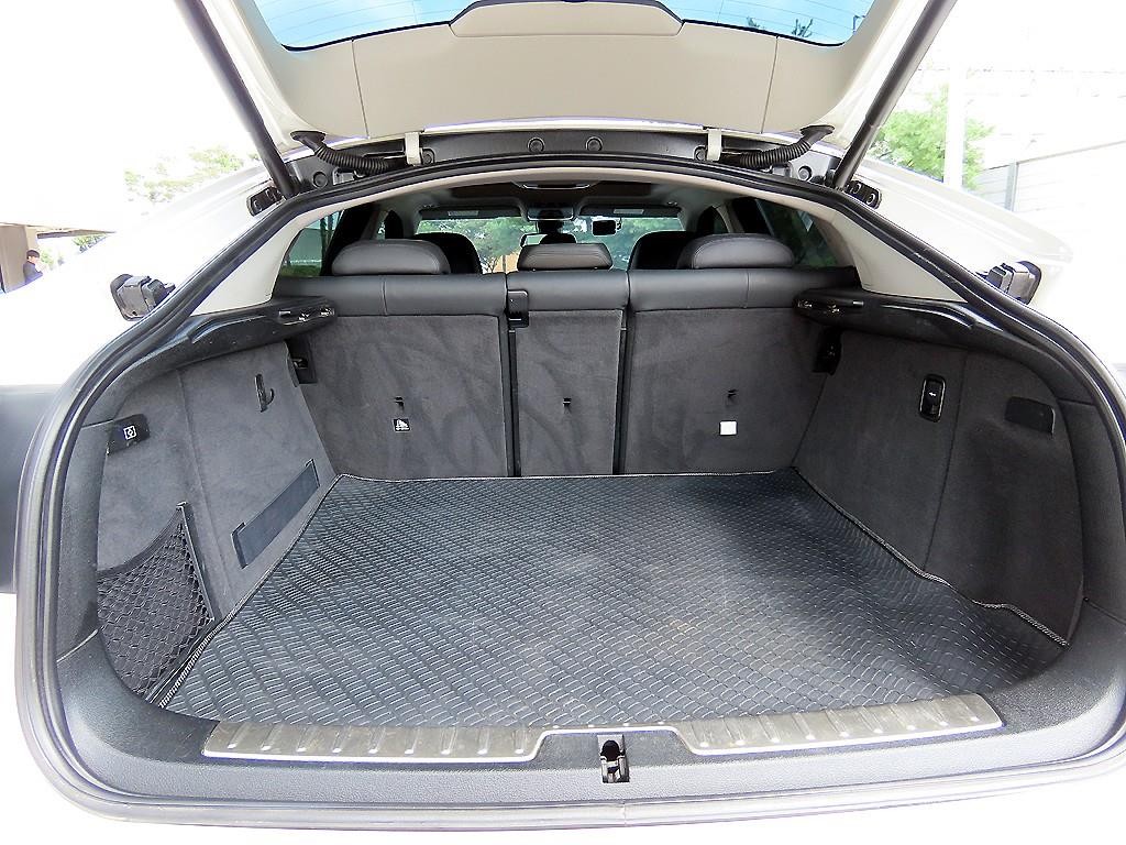 BMW X6 X6 (F16) xDrive 40d 이미지 17