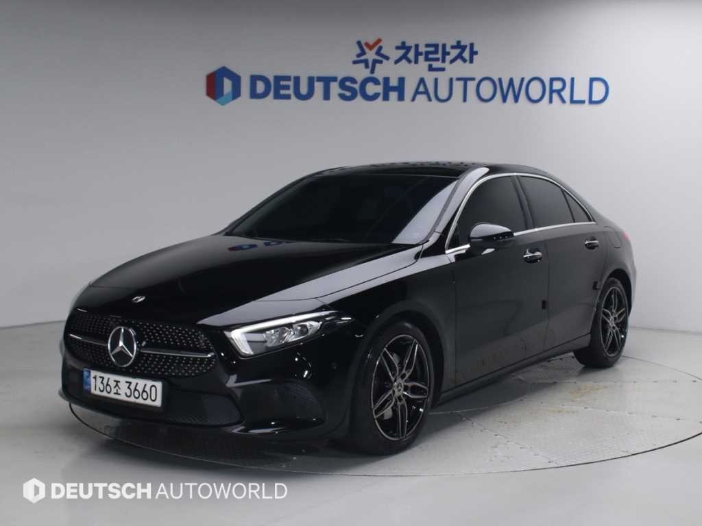 벤츠 A 클래스 A클래스 W177 A220 세단 이미지 1