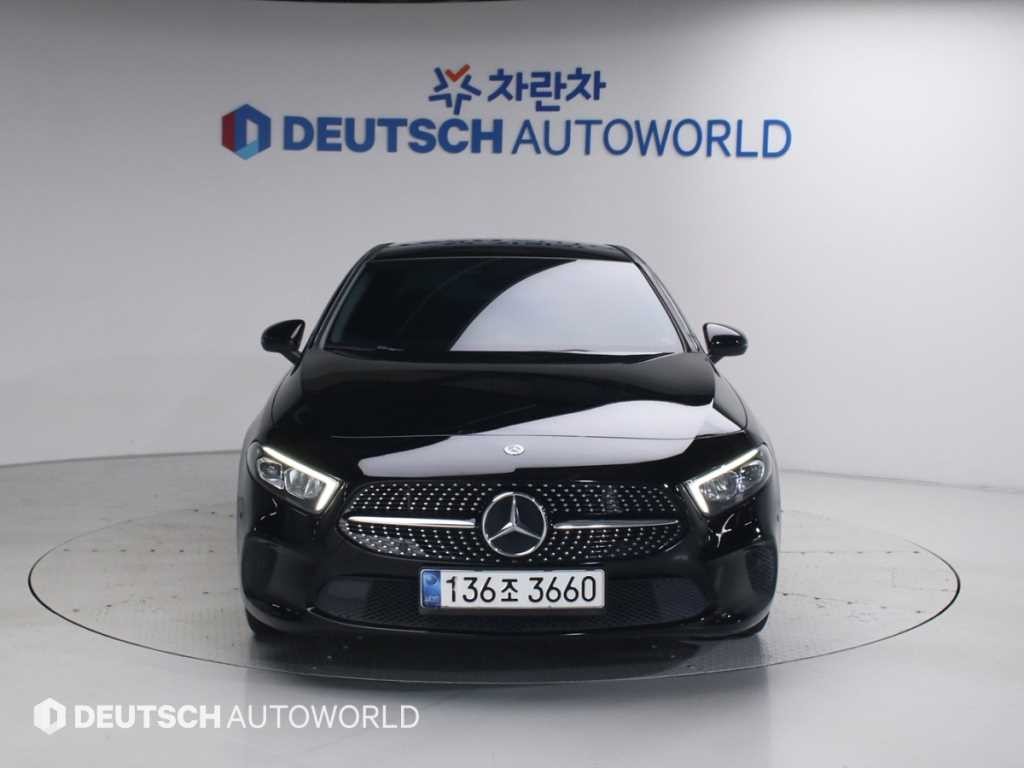 벤츠 A 클래스 A클래스 W177 A220 세단 이미지 3