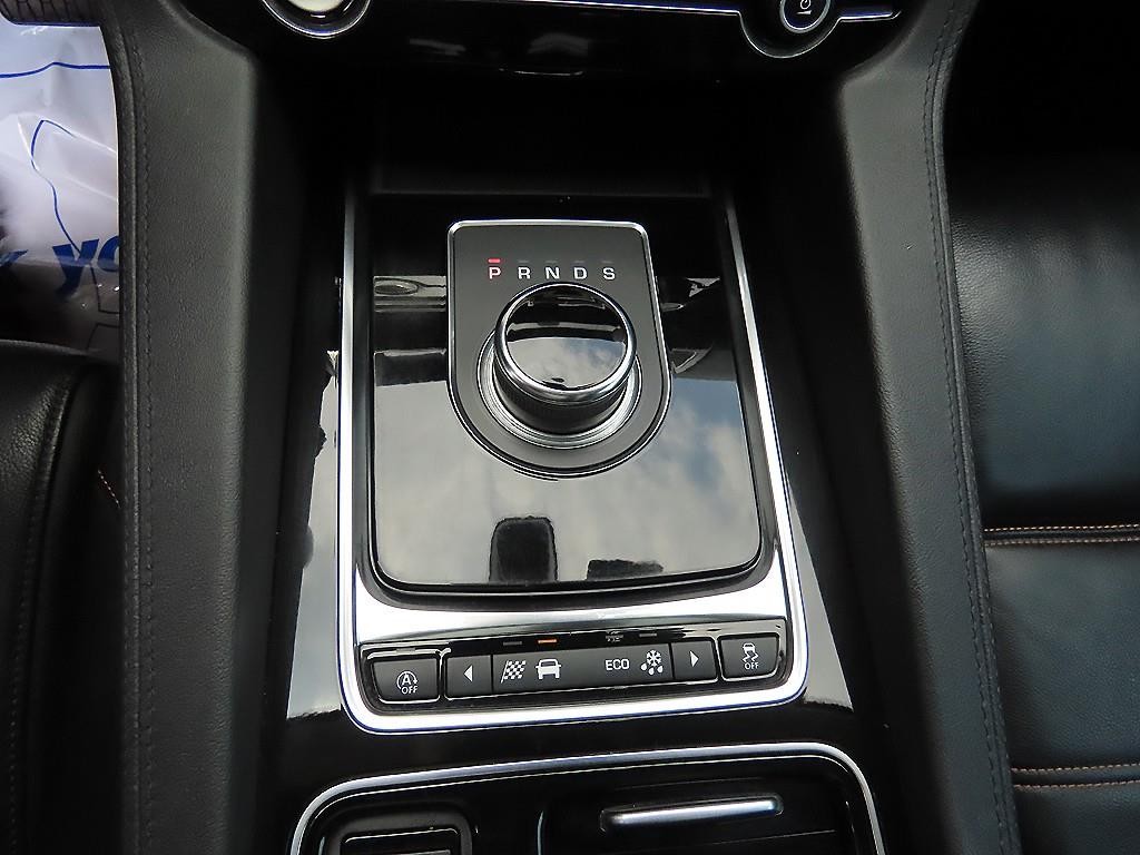 재규어 F-PACE 20d 프레스티지 이미지 10
