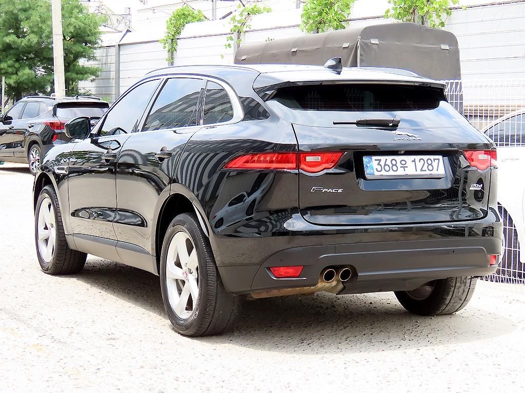 재규어 F-PACE 20d 프레스티지 이미지 3