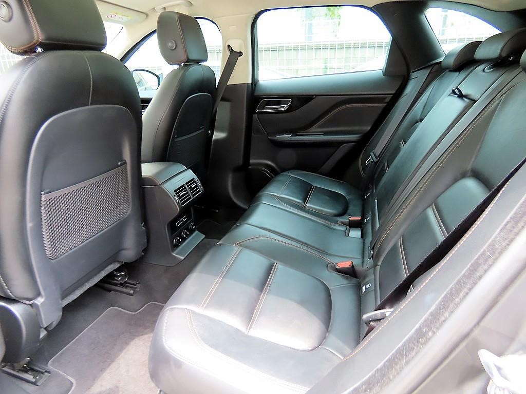 재규어 F-PACE 20d 프레스티지 이미지 6