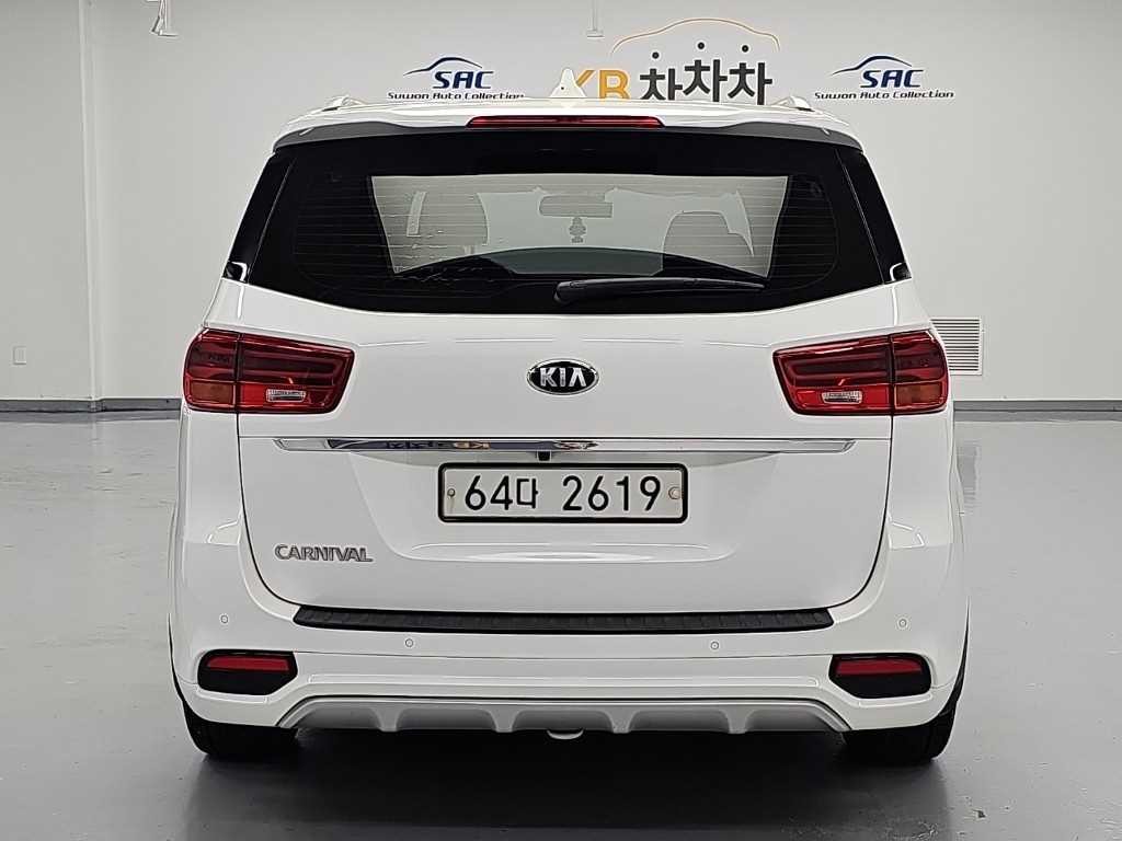 기아 카니발 더 뉴 카니발 디젤 9인승 프레스티지 이미지 3