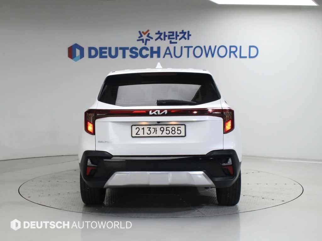 기아 셀토스 더 뉴 셀토스 가솔린 2.0 2WD 프레스티지 이미지 4