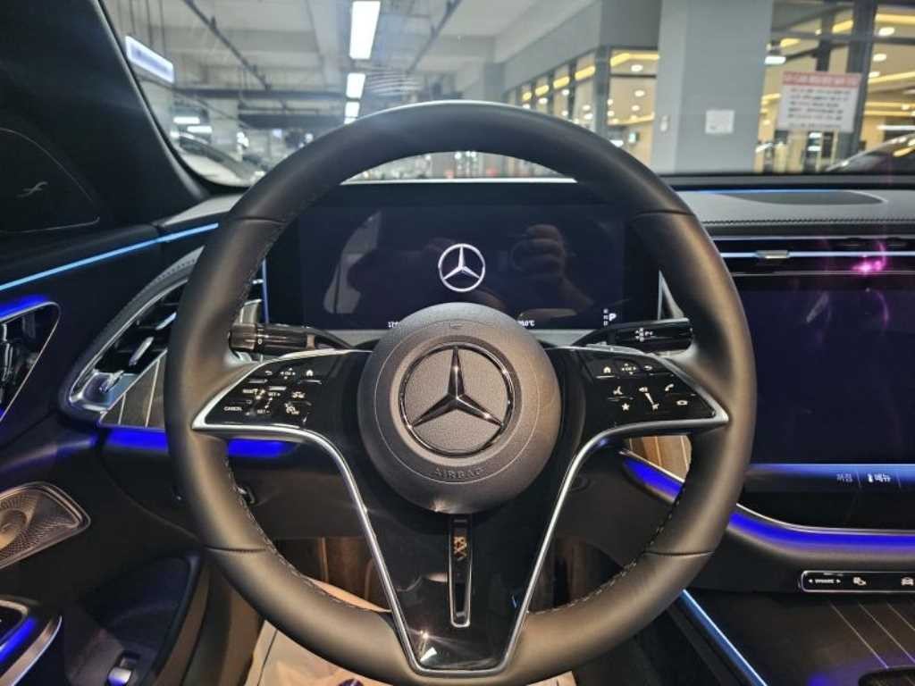 벤츠 E 클래스 E-클래스 W214 E300 4MATIC 익스클루시브 이미지 8