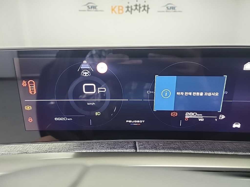 푸조 3008 3008 2세대 1.2 Pure Tech GT 이미지 6