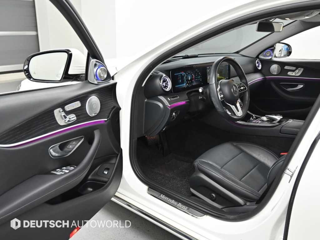벤츠 E 클래스 E-클래스 W213 E300 4MATIC 아방가르드 이미지 11