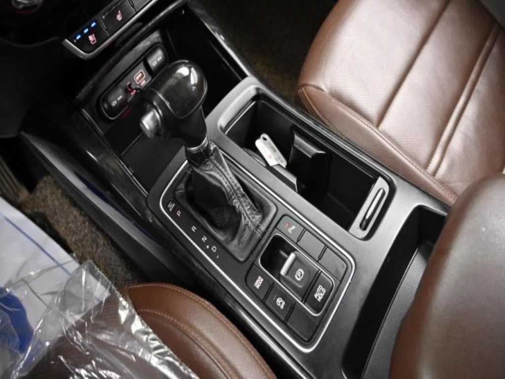 기아 쏘렌토 올 뉴 쏘렌토 디젤 2WD 2.0 노블레스 기본형 이미지 15