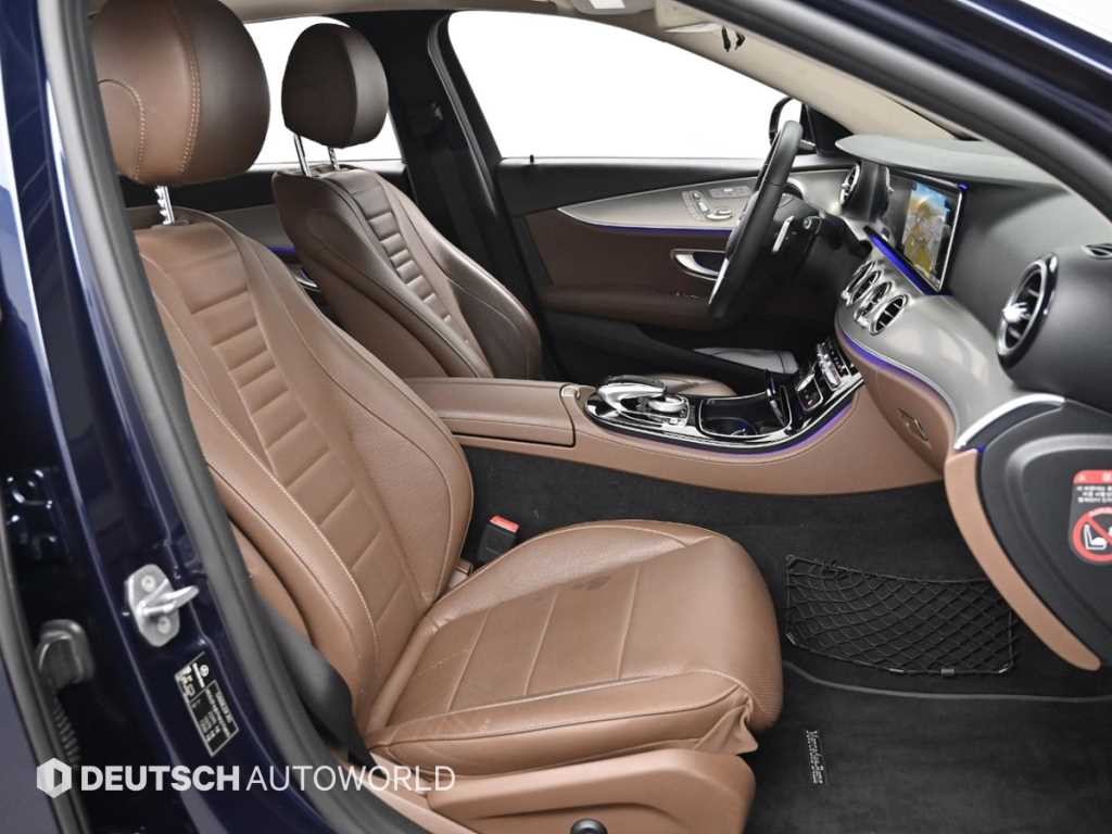 벤츠 E 클래스 E-클래스 W213 E300 AMG LINE 이미지 10