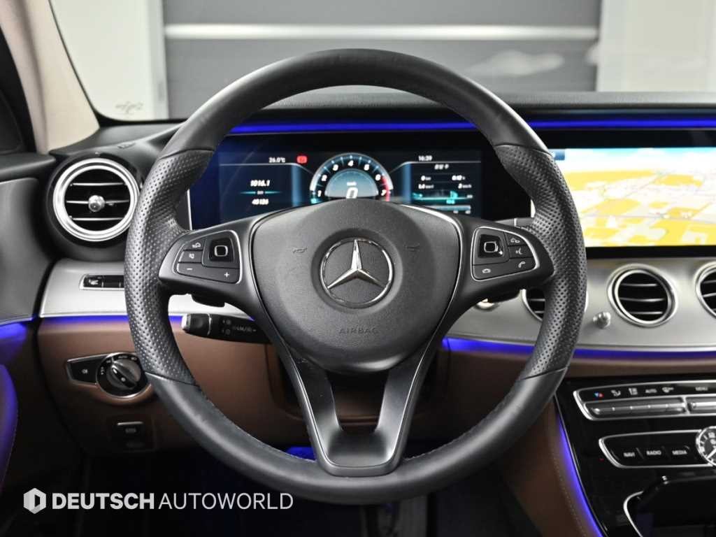 벤츠 E 클래스 E-클래스 W213 E300 AMG LINE 이미지 13