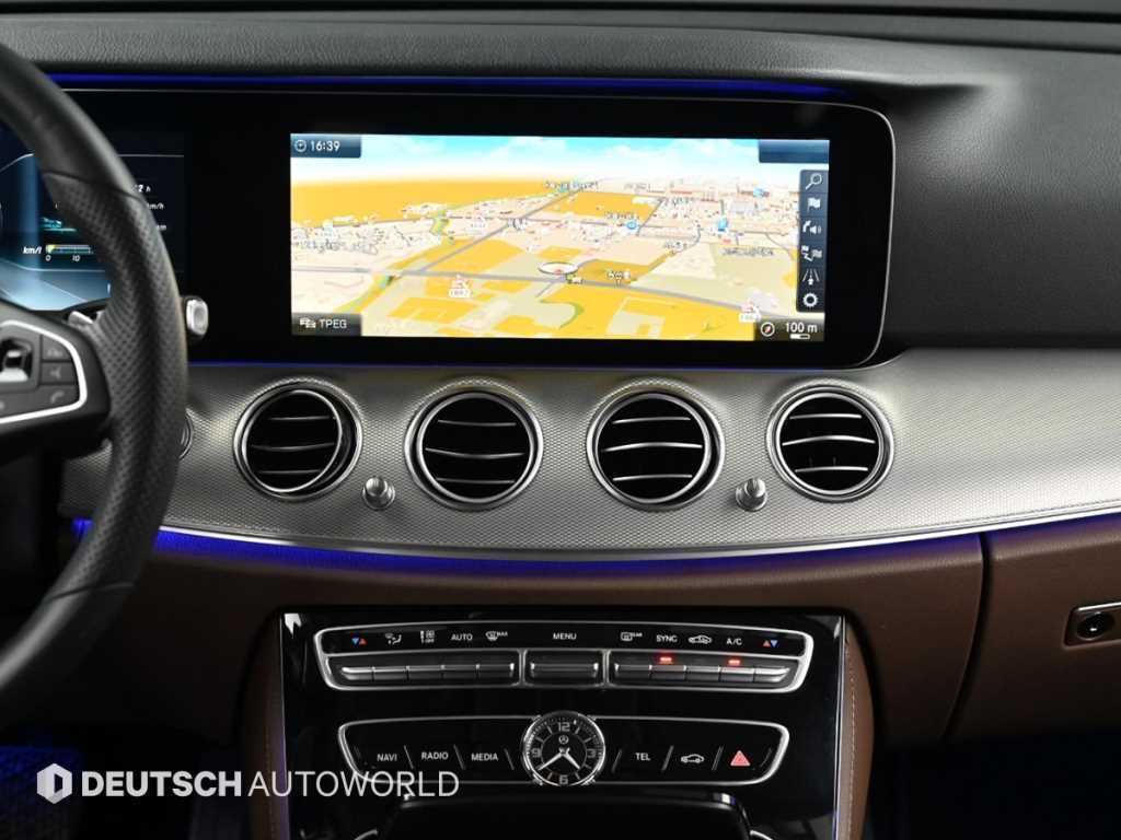벤츠 E 클래스 E-클래스 W213 E300 AMG LINE 이미지 14