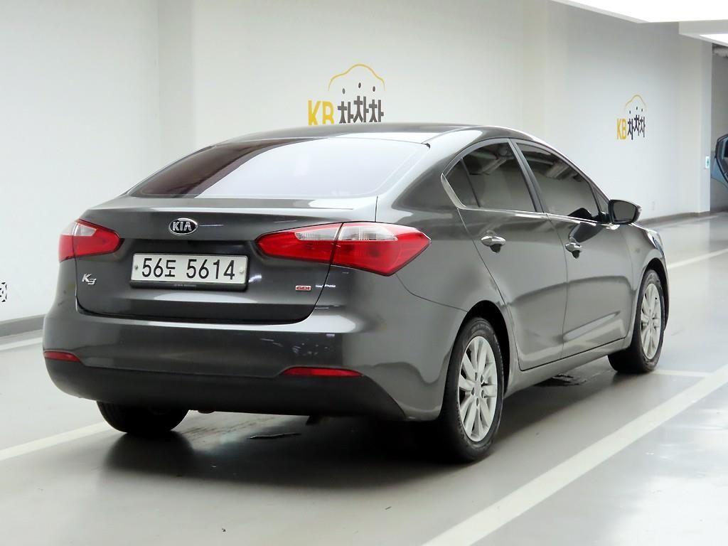 기아 K3 1.6 GDI 트렌디 이미지 4