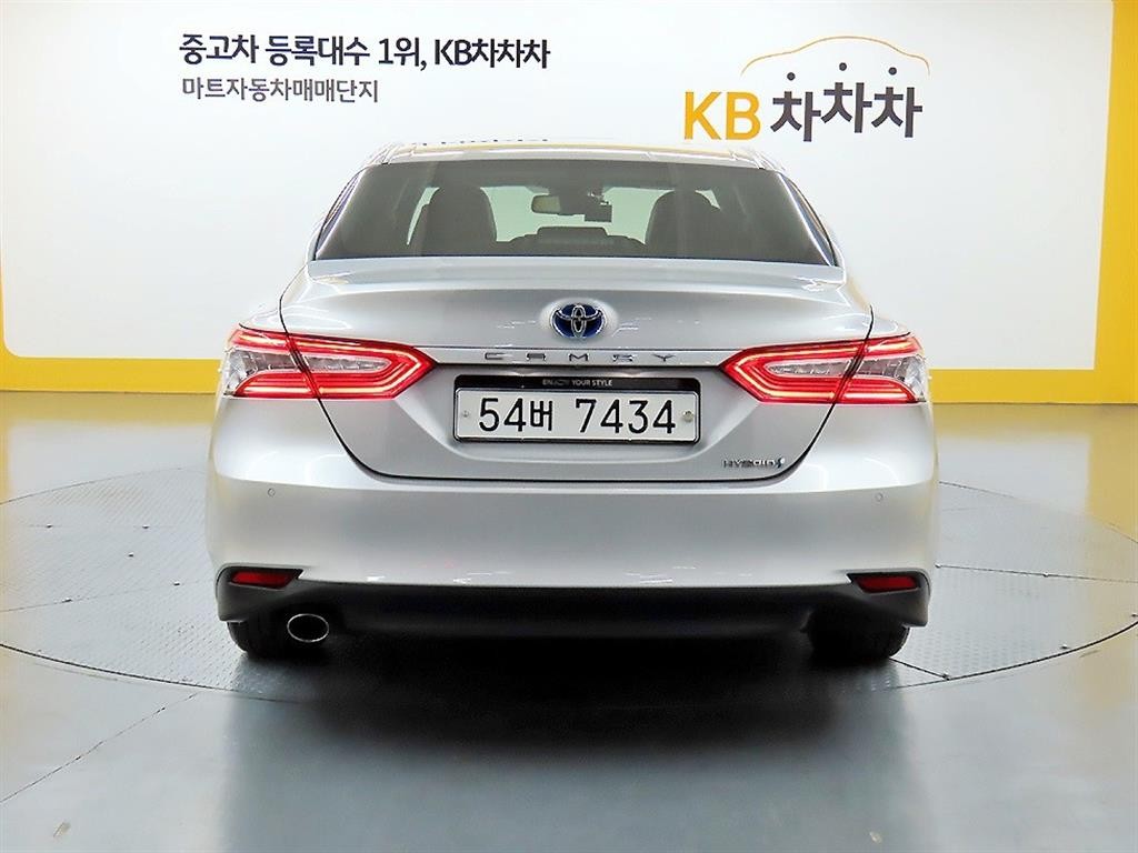 토요타 캠리 캠리(XV70) 2.5 하이브리드 XLE 이미지 3