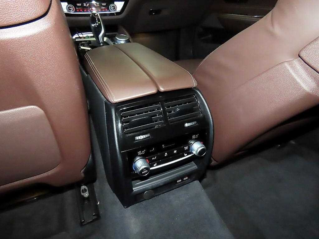 BMW 그란투리스모 6시리즈 GT (G32) 630i xDrive M 스포츠 이미지 15