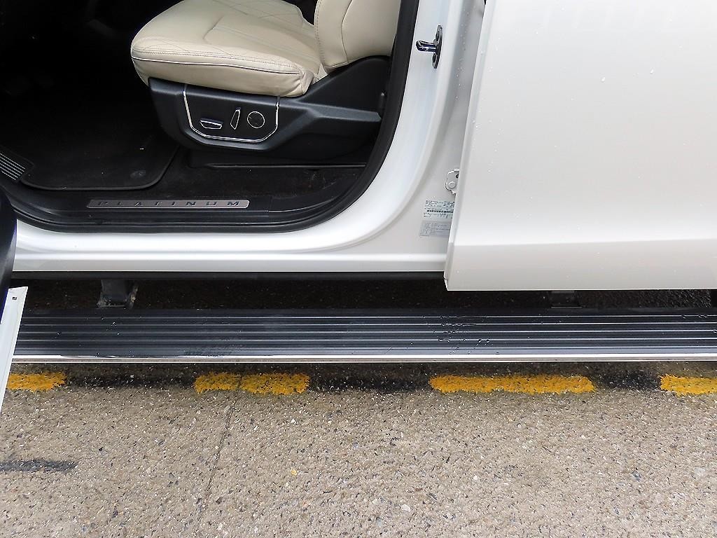 포드 익스피디션 3.5 EcoBoost Platinum 이미지 17