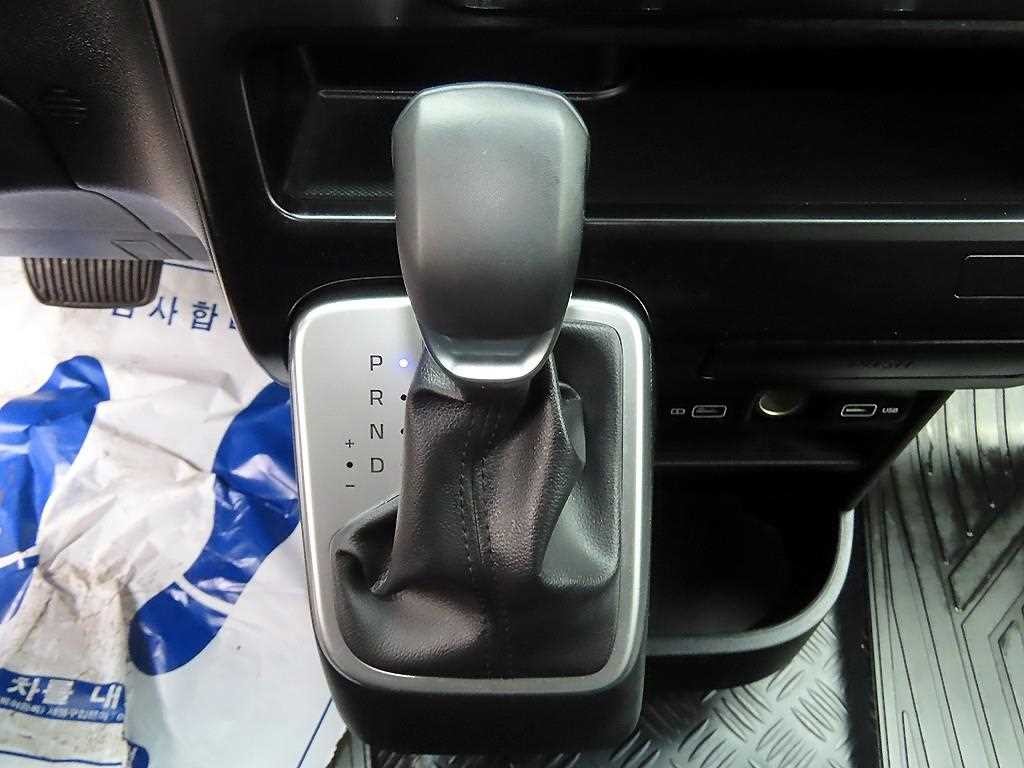 현대 스타리아 2WD 디젤 카고 모던 5인승 이미지 11