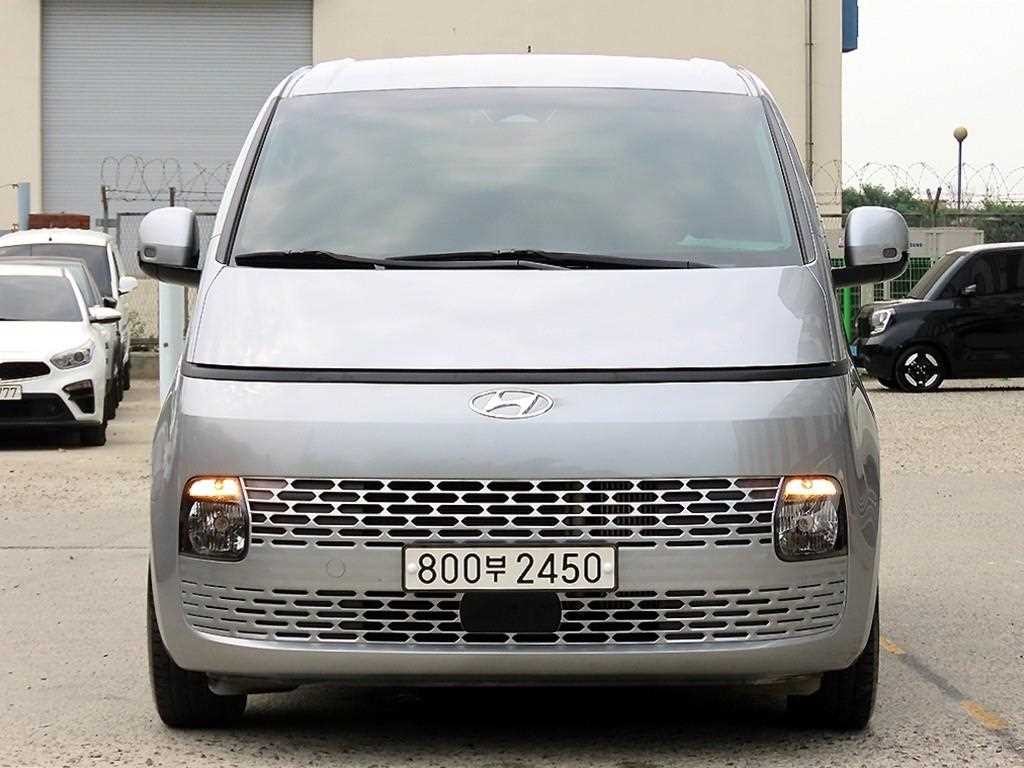 현대 스타리아 2WD 디젤 카고 모던 5인승 이미지 2
