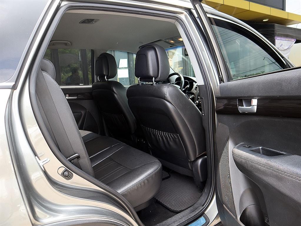 기아 쏘렌토 쏘렌토 R 디젤 2WD 2.0 TLX 프리미엄 이미지 14