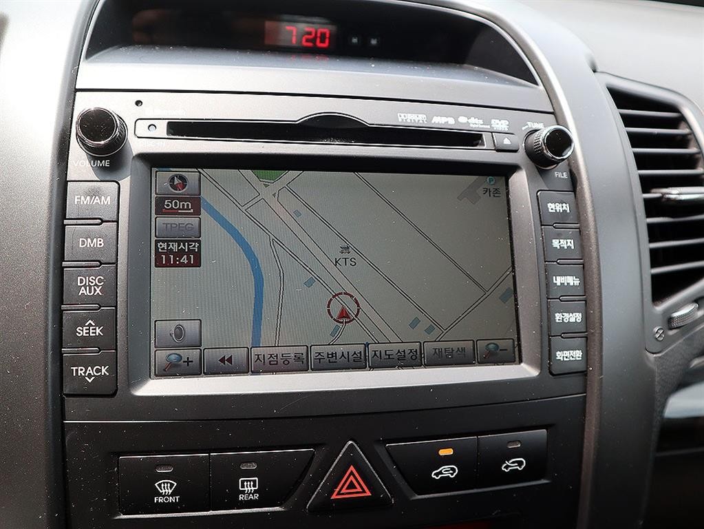 기아 쏘렌토 쏘렌토 R 디젤 2WD 2.0 TLX 프리미엄 이미지 15