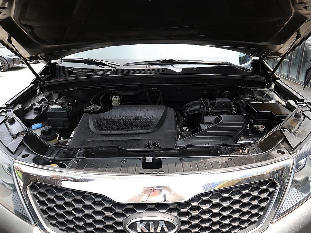 기아 쏘렌토 쏘렌토 R 디젤 2WD 2.0 TLX 프리미엄 이미지 19