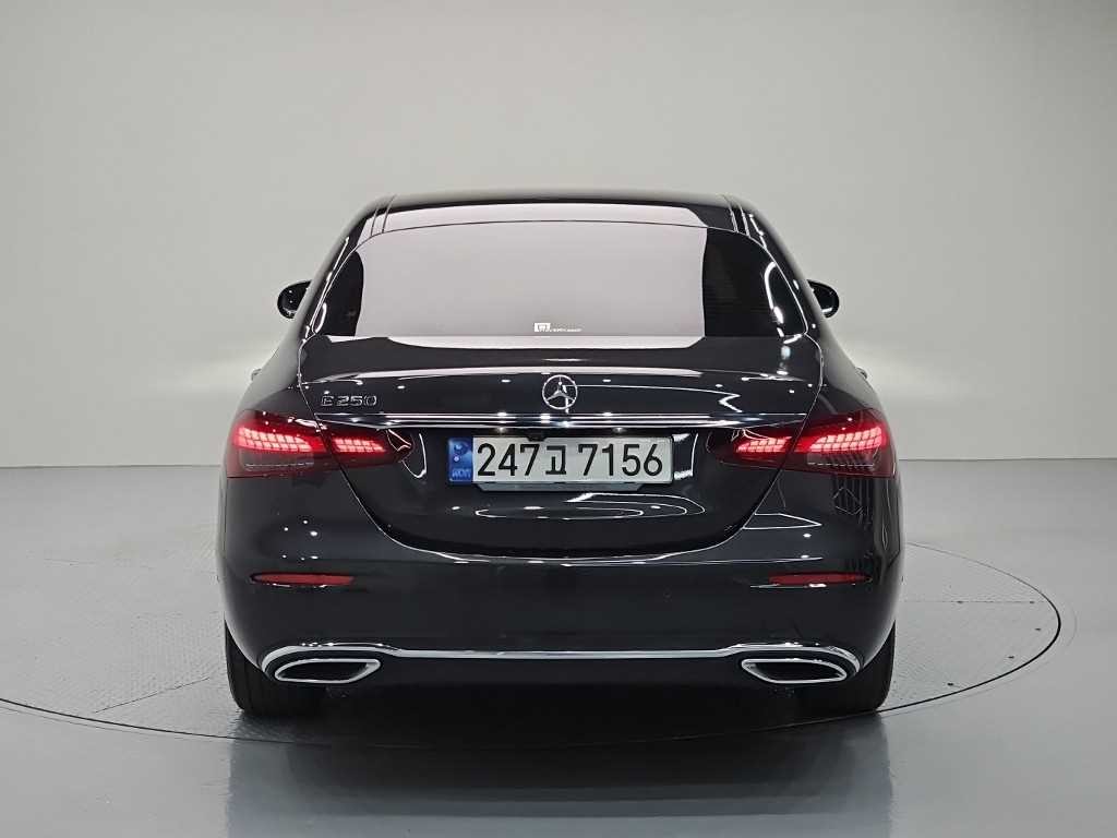 벤츠 E 클래스 E-클래스 W213 E250 아방가르드 이미지 3