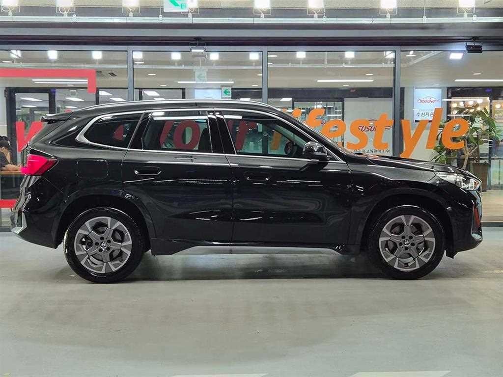 BMW X1 X1 (U11) sDrive 20i xLine 이미지 3