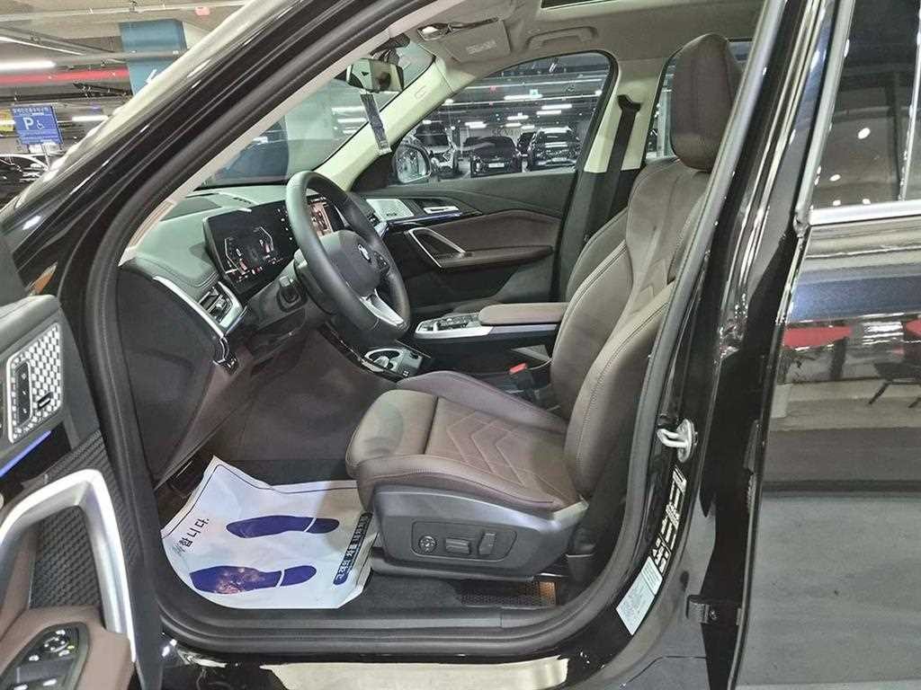 BMW X1 X1 (U11) sDrive 20i xLine 이미지 6