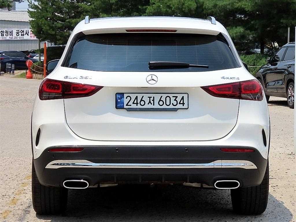벤츠 GLA 클래스 GLA클래스 H247 GLA250 4MATIC 이미지 4