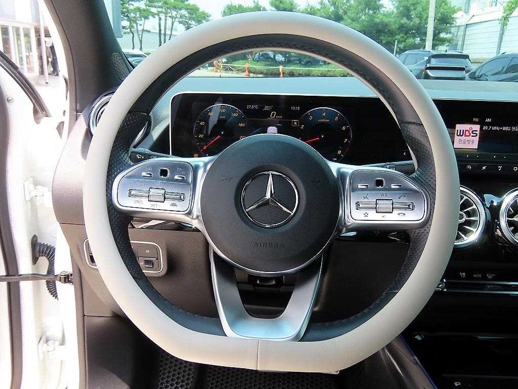벤츠 GLA 클래스 GLA클래스 H247 GLA250 4MATIC 이미지 8