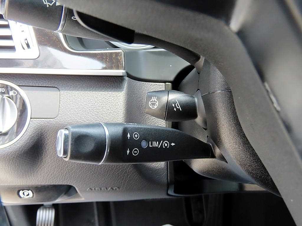 벤츠 E 클래스 E-클래스 W212 E220 블루텍 아방가르드 이미지 12