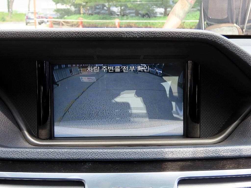 벤츠 E 클래스 E-클래스 W212 E220 블루텍 아방가르드 이미지 14