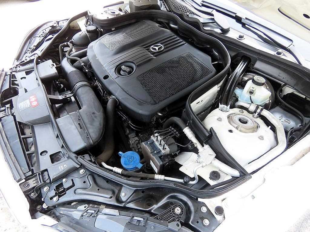 벤츠 E 클래스 E-클래스 W212 E220 블루텍 아방가르드 이미지 19