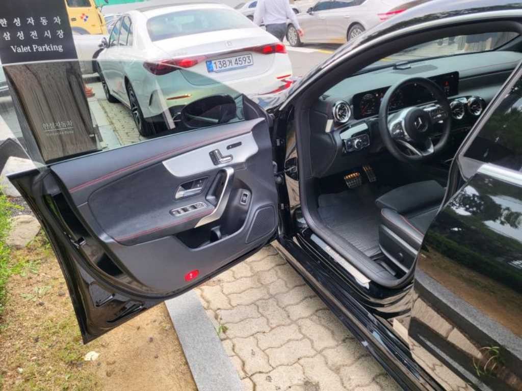 벤츠 CLA 클래스 CLA클래스 C118 CLA 250 4MATIC 이미지 4