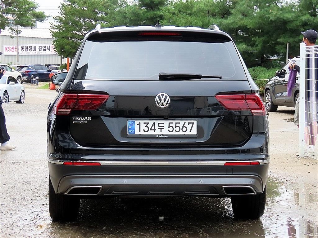 폭스바겐 티구안 티구안 올스페이스 2.0 TDI 프레스티지 이미지 4