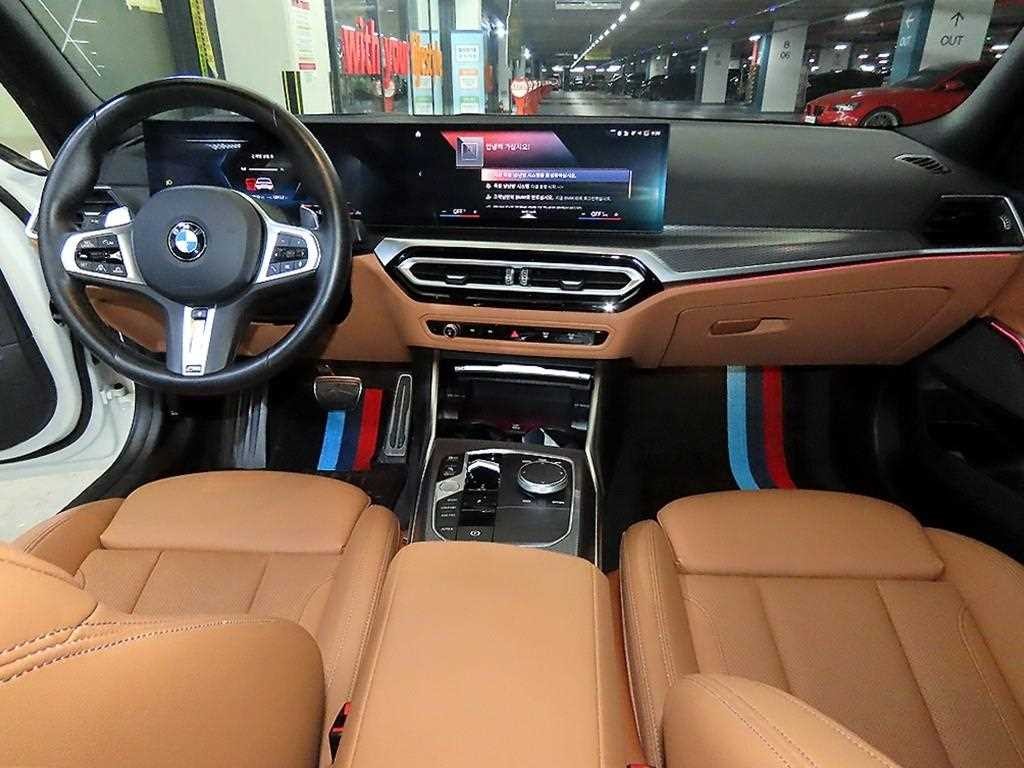BMW 3시리즈 3시리즈 (G20) 320i M 스포츠 이미지 10