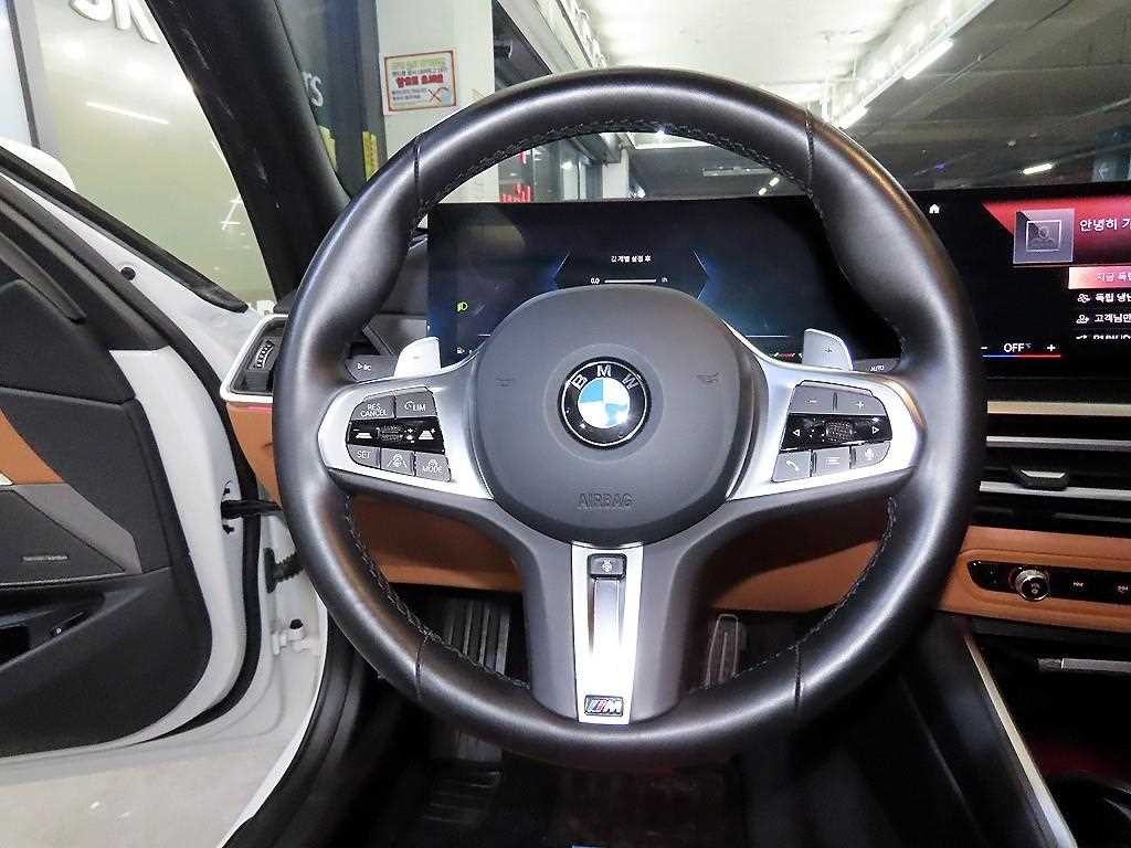 BMW 3시리즈 3시리즈 (G20) 320i M 스포츠 이미지 8