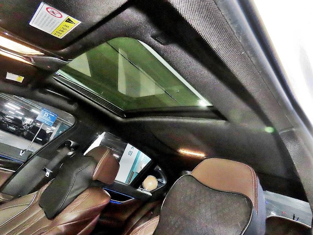 BMW 7시리즈 7시리즈 (G11) 740d xDrive M 스포츠 이미지 16