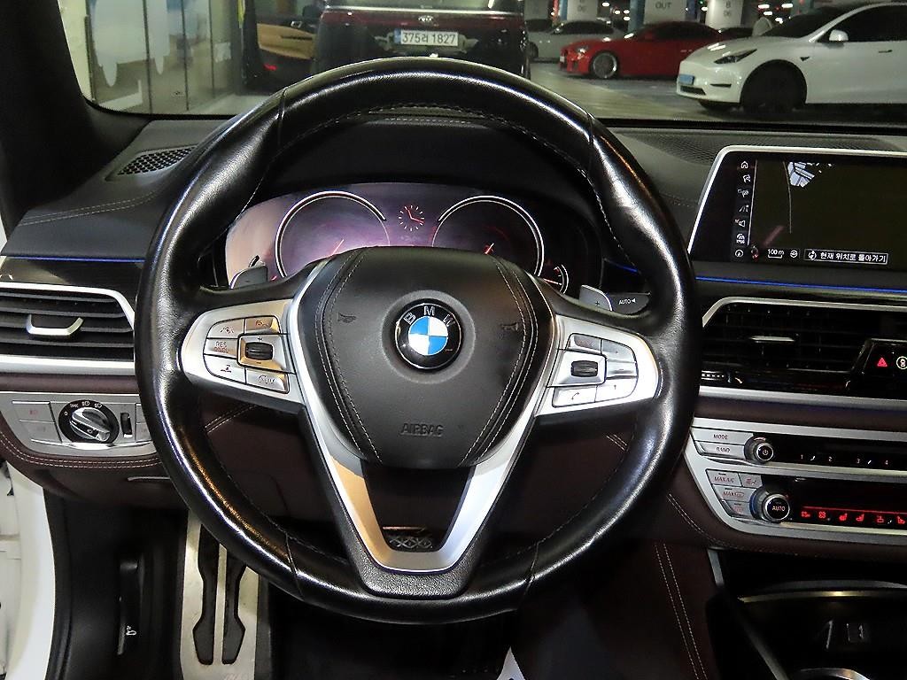 BMW 7시리즈 7시리즈 (G11) 740d xDrive M 스포츠 이미지 8