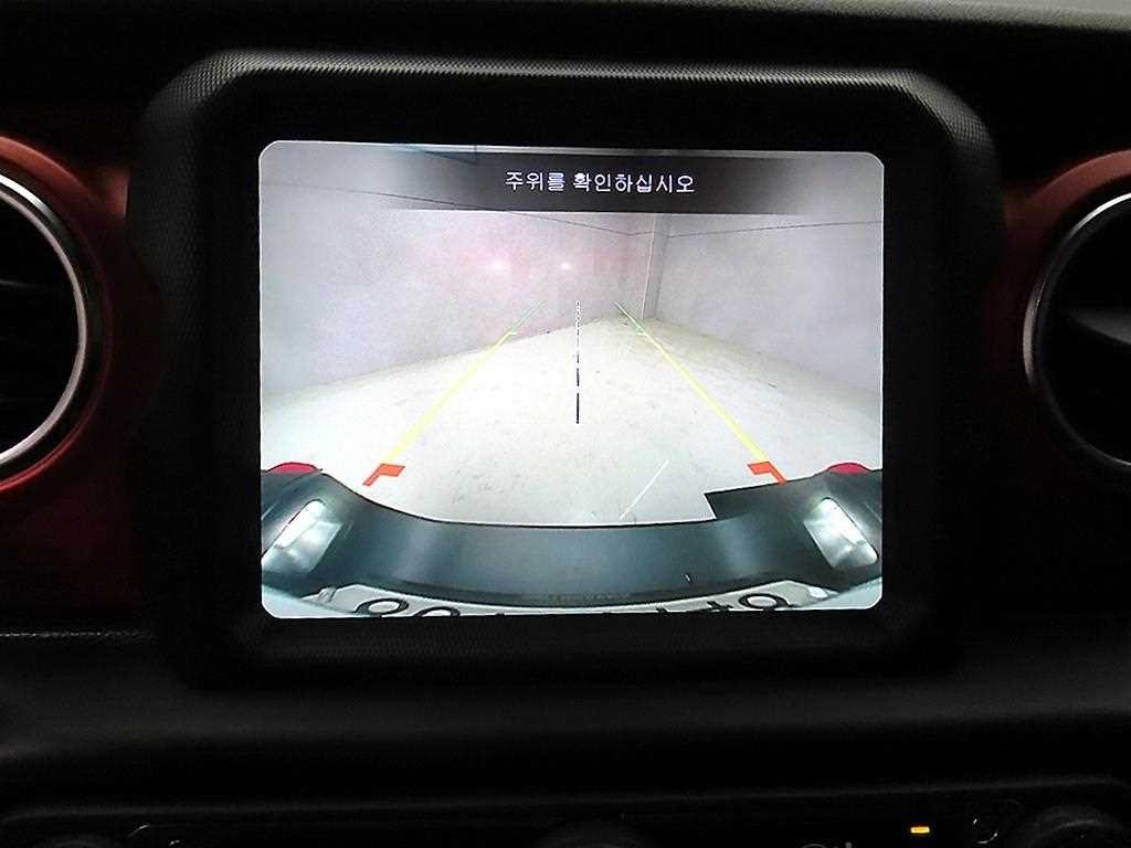 지프 글래디에이터 3.6 루비콘 4WD 이미지 15