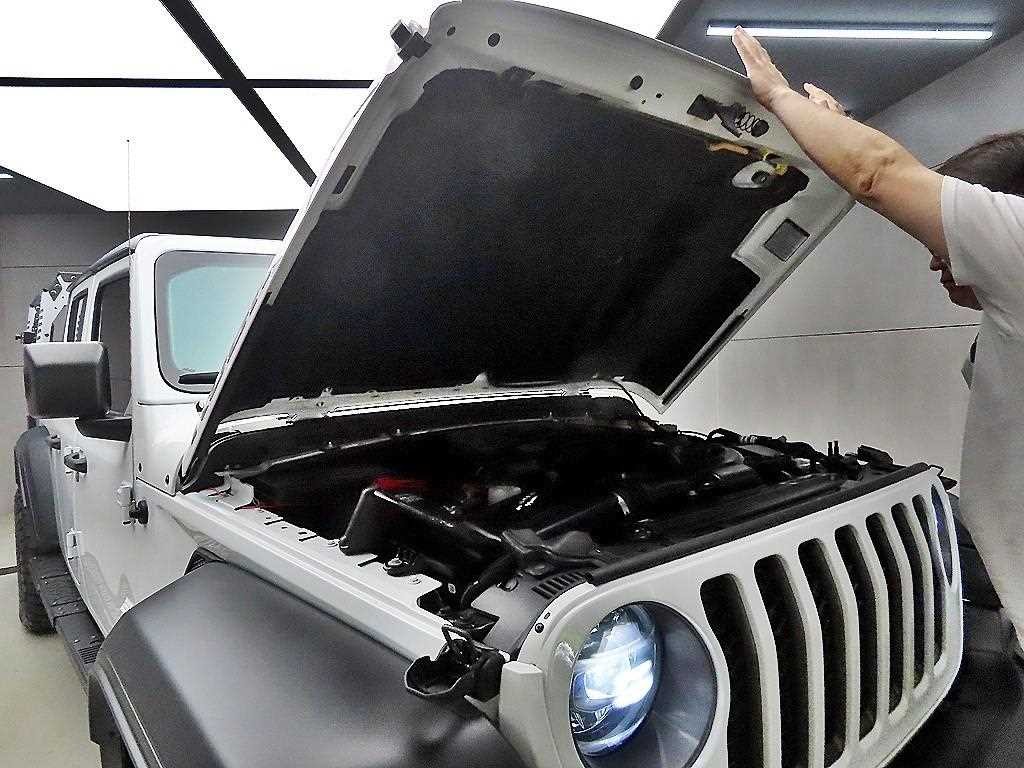 지프 글래디에이터 3.6 루비콘 4WD 이미지 18