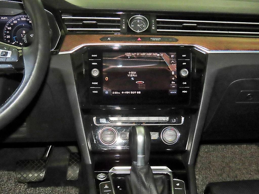 폭스바겐 파사트 파사트GT(B8) 2.0 TDI 4모션 프레스티지 이미지 11