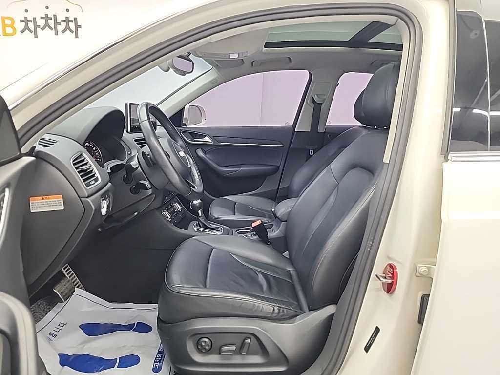 아우디 Q3 2.0 TDI 콰트로 다이나믹 이미지 11