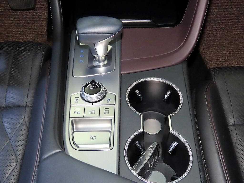 제네시스 G70 2.2D AWD 엘리트 이미지 12