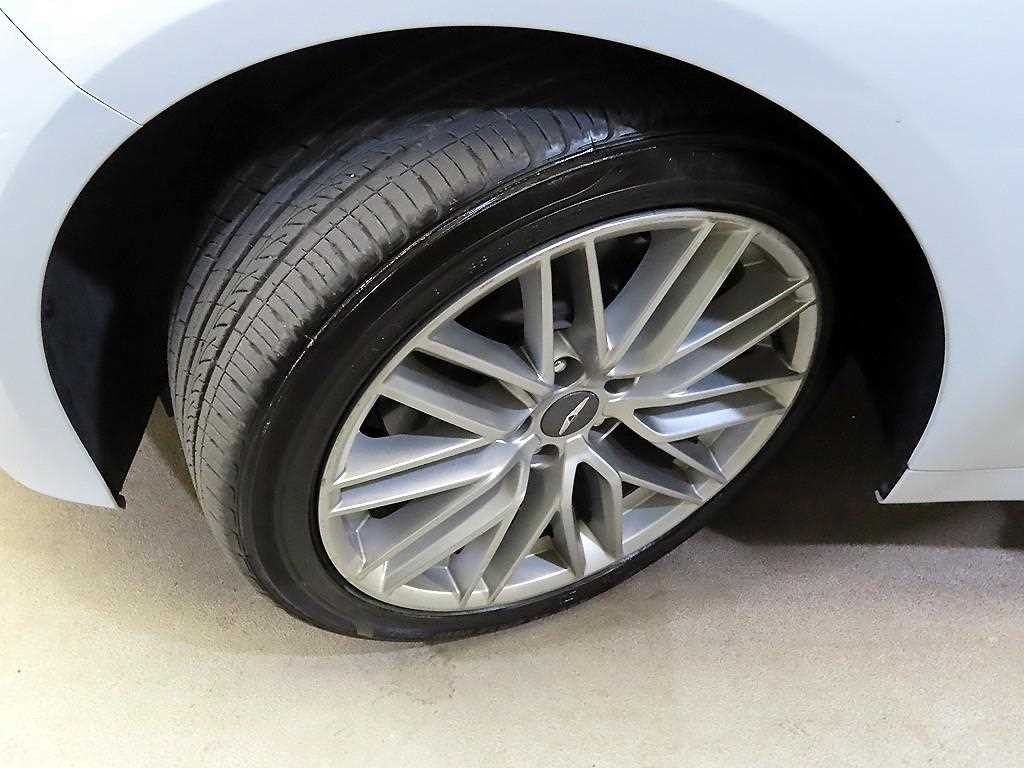 제네시스 G70 2.2D AWD 엘리트 이미지 20