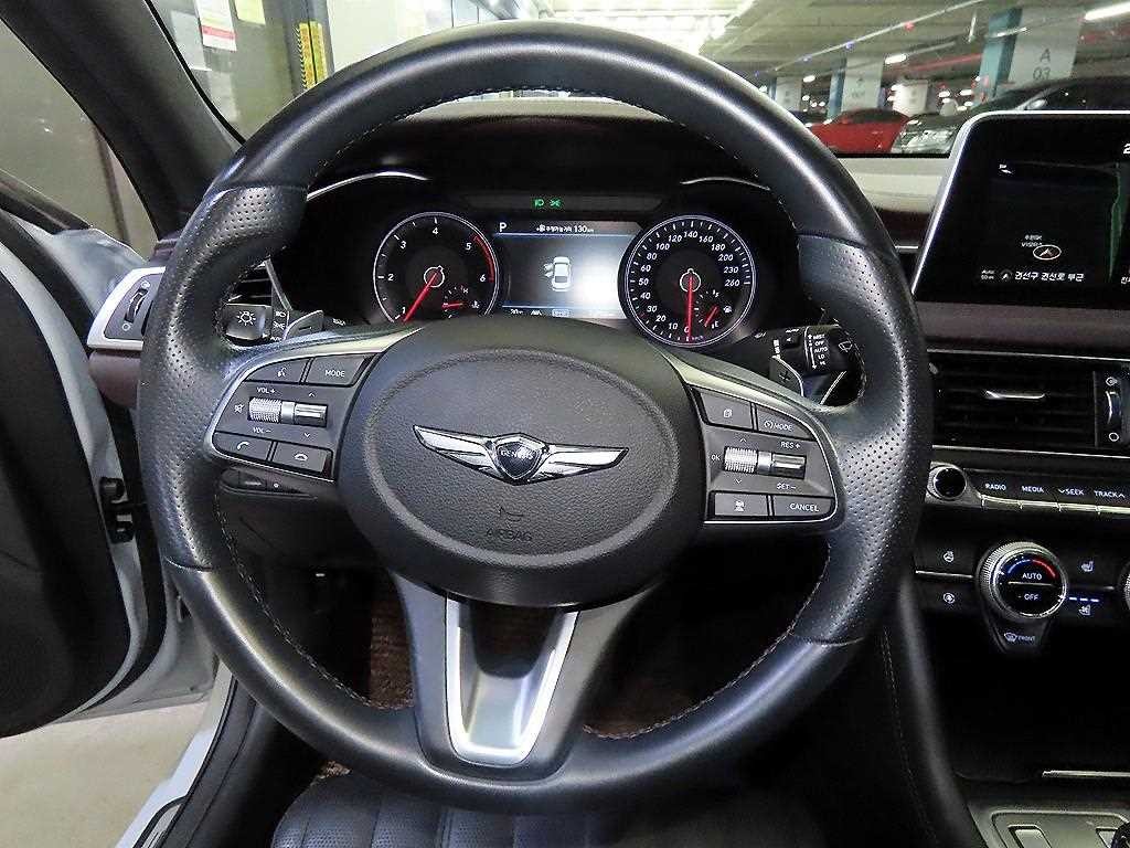 제네시스 G70 2.2D AWD 엘리트 이미지 8