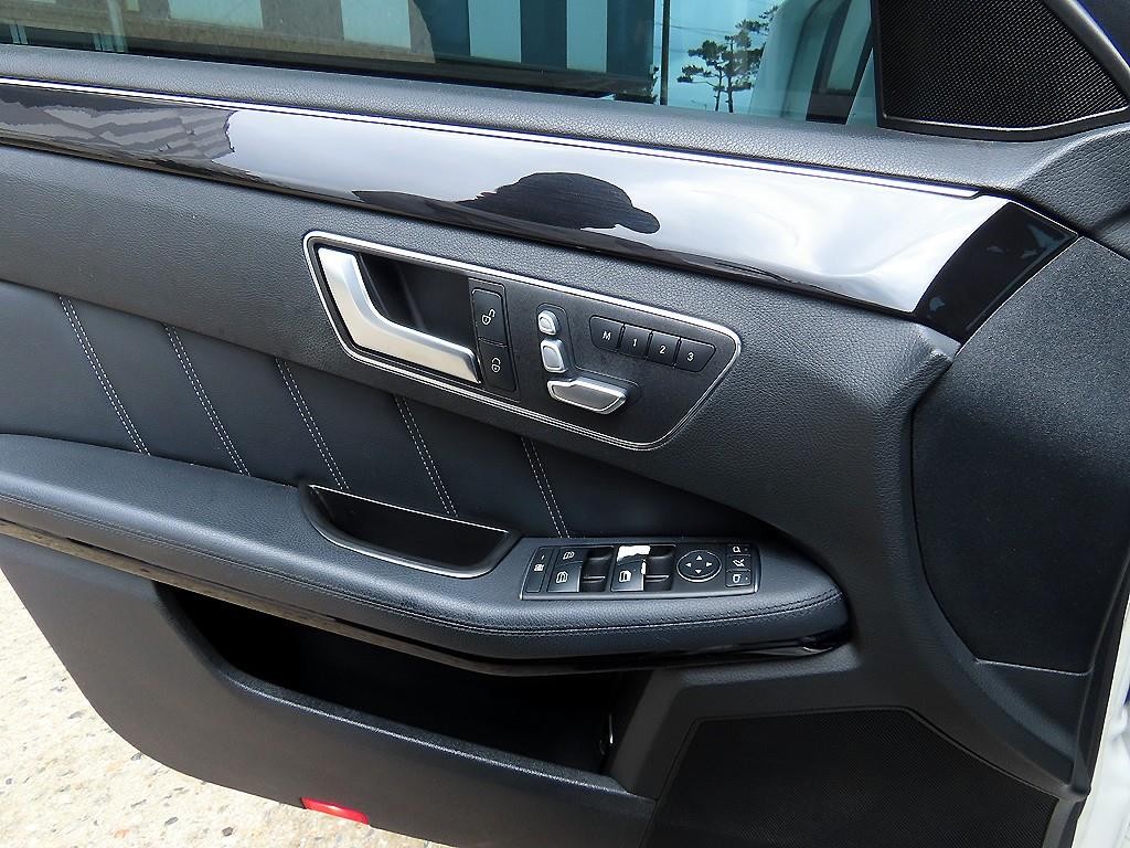 벤츠 E 클래스 E-클래스 W212 E350 블루텍 4MATIC 이미지 11