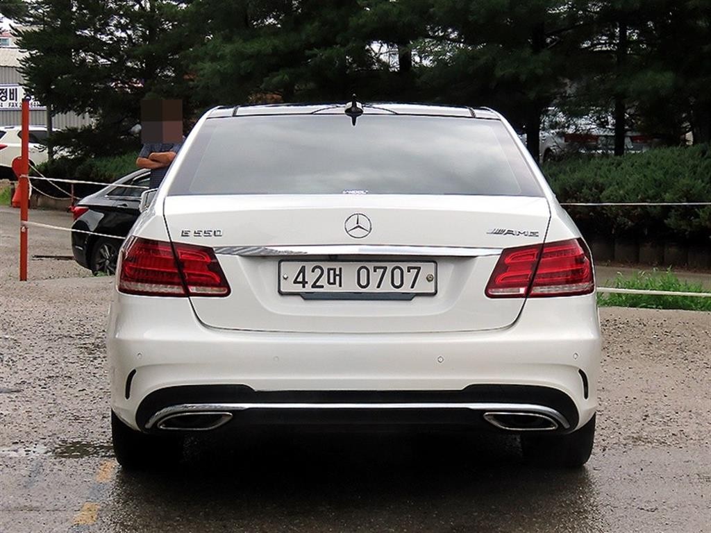 벤츠 E 클래스 E-클래스 W212 E350 블루텍 4MATIC 이미지 4