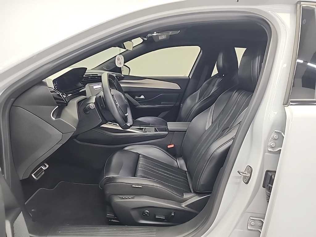 푸조 408 1.2 Pure Tech GT 이미지 11